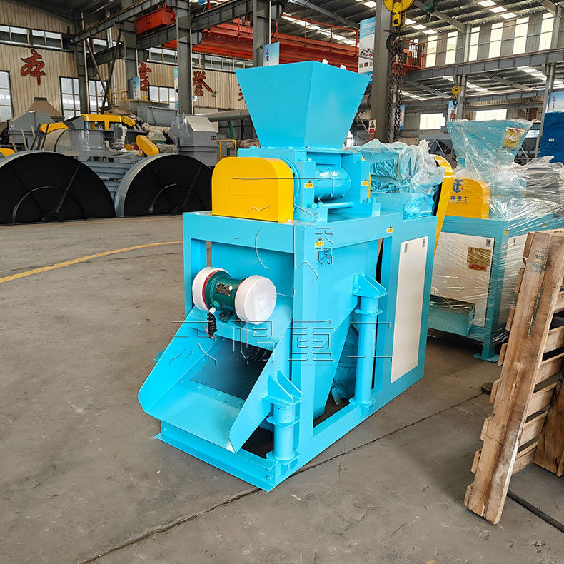 হিউমিক অ্যাসিড গ্রানুলার সার উৎপাদন লাইনের সরঞ্জামের জন্য হিউমিক অ্যাসিড রোলার প্রেস গ্রানুলেটর